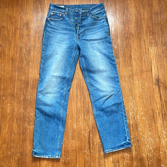 GAP Cheeky Straight High Rise Jeans - Picture 8 of 9